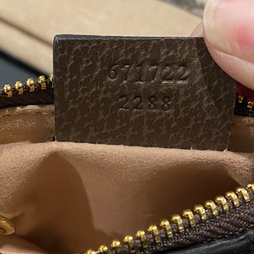Ophidia Key Case - Picture 7 of 7